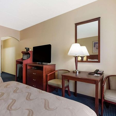 Quality Inn Near Princeton Lawrence Ngoại thất bức ảnh