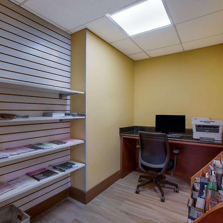 Quality Inn Near Princeton Lawrence Ngoại thất bức ảnh