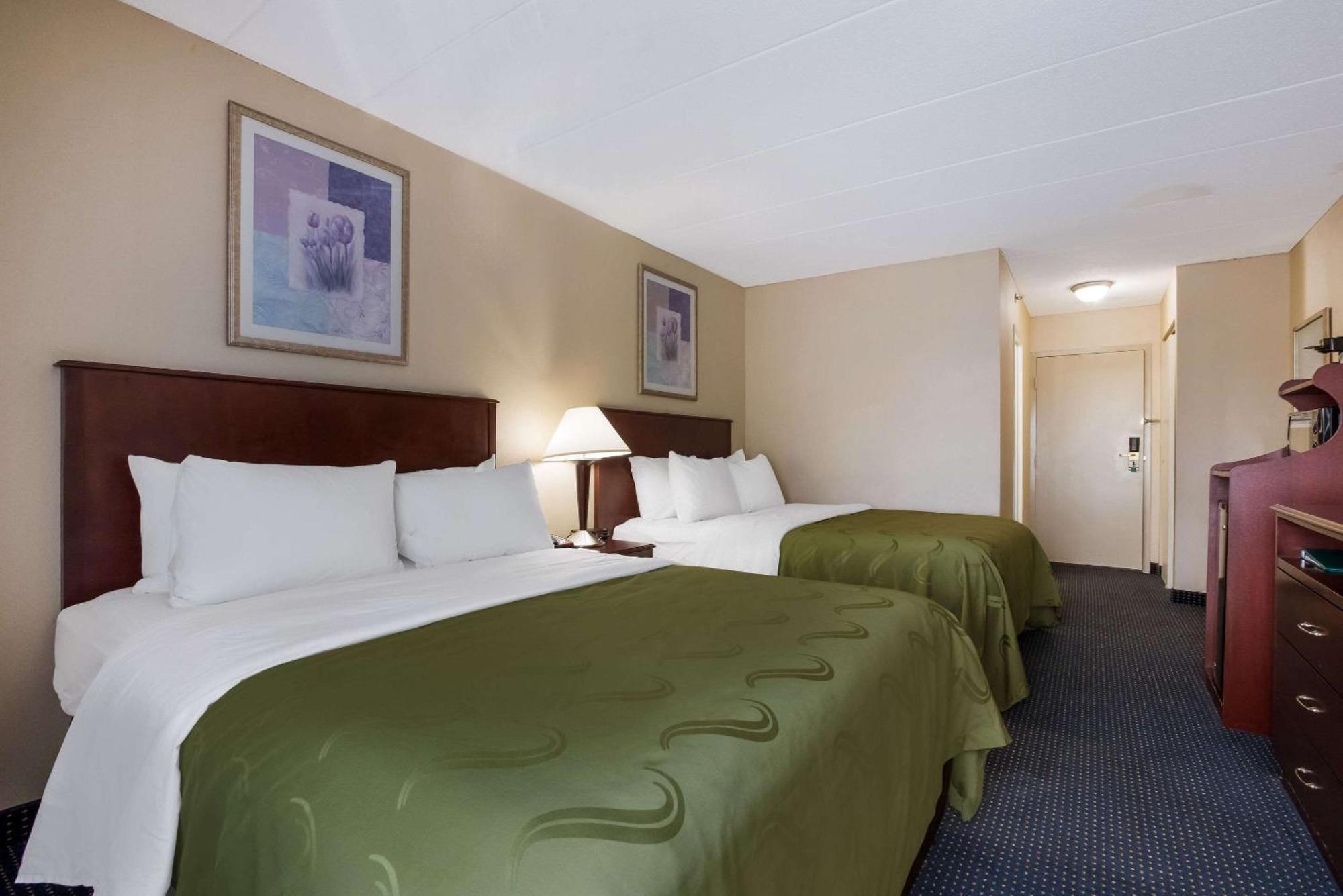 Quality Inn Near Princeton Lawrence Ngoại thất bức ảnh