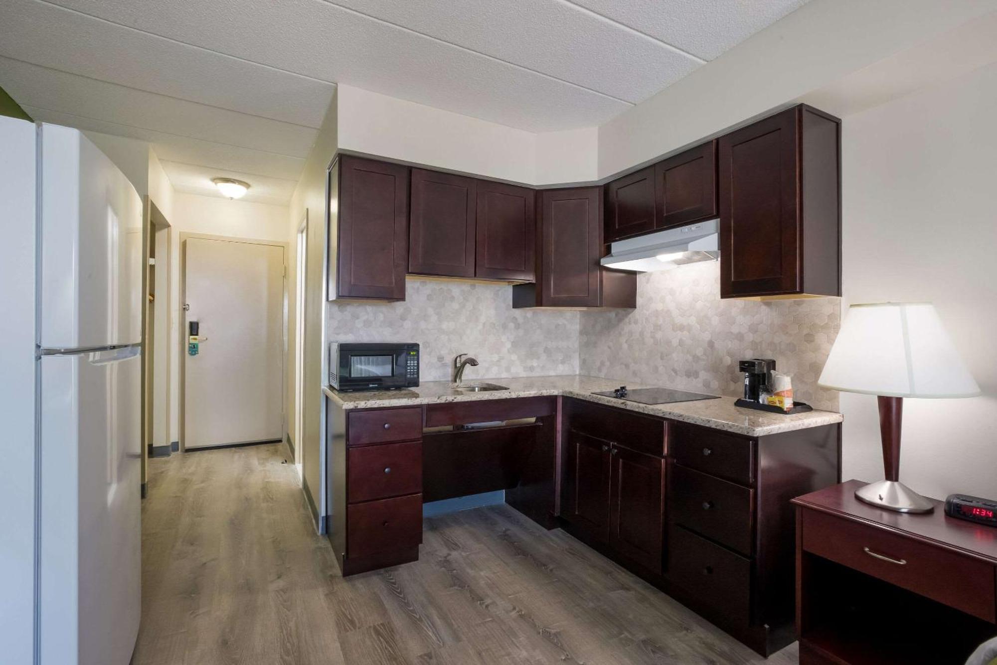 Quality Inn Near Princeton Lawrence Ngoại thất bức ảnh